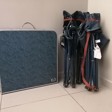 Faridz Homestay At Myra Saujana Kampong Simpang Empat Zewnętrze zdjęcie